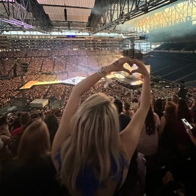 taytasticswift Profile Picture