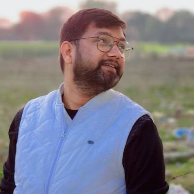 Journalist At https://t.co/Gop7oPzwgl | EX- Indian Express (https://t.co/xwVTgZRmmc) | Tweets are personal, RTs are not Endorsement | #UPWala