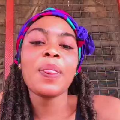 Ellinfore's profile picture. There's no time to waste and the brain is a very terrible thing to waste if you can't put it to use.
Slide into my dm and let's strike the deal