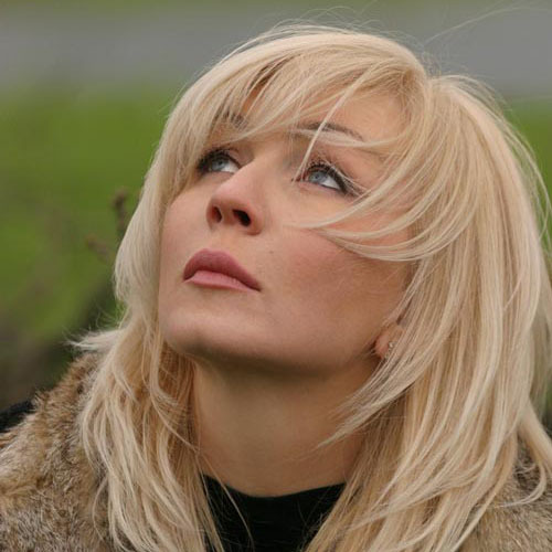 cylyzypu's profile picture. Мужчина может поклясться в чём угодно, положа руку на сердце женщины.