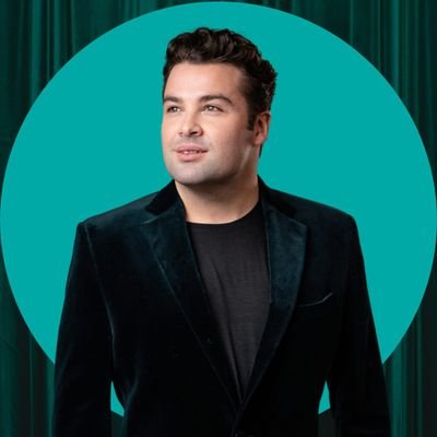 All things Joe McElderry! For all Joe merchandise and behind the scenes