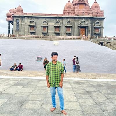 rvrsvamsi's profile picture. 