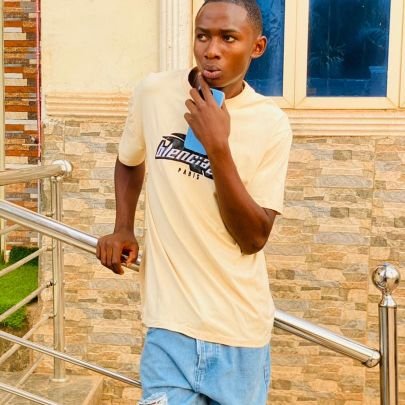 s_fexy's profile picture. It's not yet over 🪝, until it's over