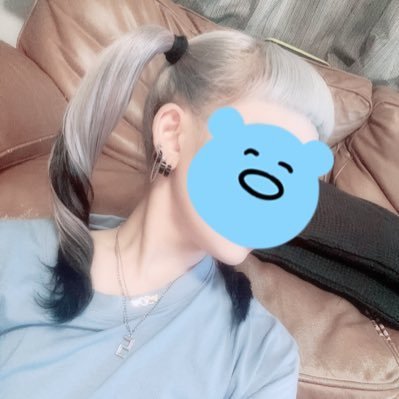 frhvg75527278's profile picture. 