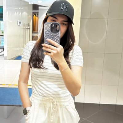 MocaBeatrice's profile picture. ♧ 👩🏻‍🎓from Business Administration FISIP USU & Magister of Business Administration FISIP UNDIP♧