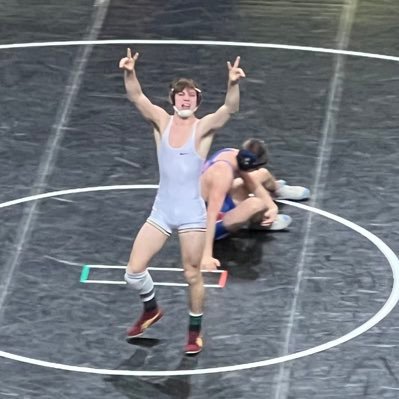 Poquoson Wrestling🤼/God first✝️ /2024 VHSL State Champ 126lb/ 2023 VHSL 113lb State Champ🤼/ 2026 Grad - jaredgoodson5@yahoo.com / Bless this wrestling journey