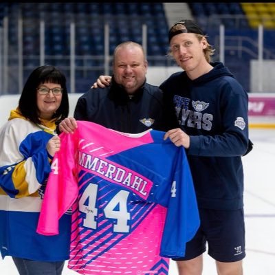 Wife 💙Mum 💛Granny💙Fife Flyers 💛