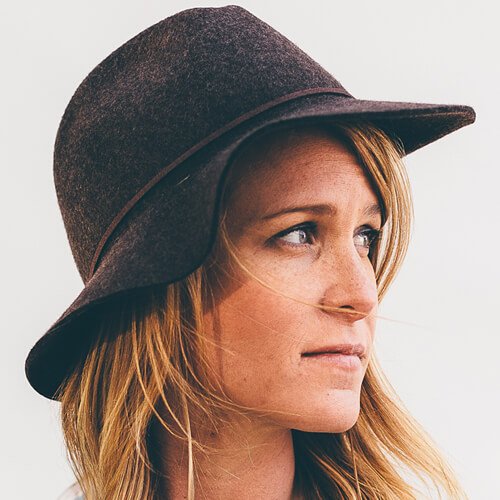 BonnyL92870's profile picture. 