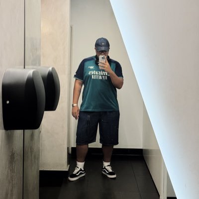 kevinradebe's profile picture. uncertain. exhausted. artist.