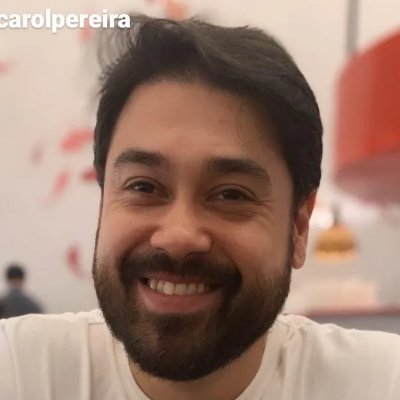 Jornalista que estudou psicologia. Na @trivela e Canal do Massini. Antes, UOL, ESPN, Folha, Diário de S. Paulo e Gazeta Mercantil. Queria ter sido bombeiro.