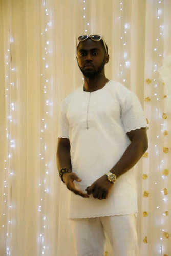 abinibicotttage's profile picture. Event manager n clothier