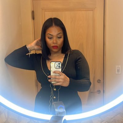 IndiraMahasin's profile picture. Curator of Magical Moments • Certified Meeting Professional • Digital Event Strategist• Wild Fire • Lover • Cat Enthusiast • 🌻🦄