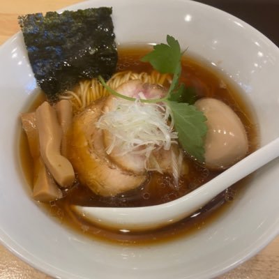 ラーメン🍜男子 美容🛀男子 いやおっさんか😆 群馬の美味しいお店探し😋 ゴルフも🏌️‍♂️楽しい⛳️  業者のフォローいらんよ😅