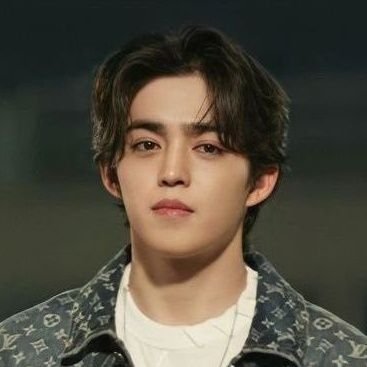 ติ่งทั่วราชอาณาจักรใดๆในจักรวาลเอฟวี่ติง จิงเกอเบล👀🔎
