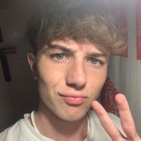 𝓵𝓿𝓬𝓲𝑜 🍀 (@luuuu_larghii) 's Twitter Profile