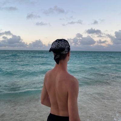 raa6704_'s profile picture. 