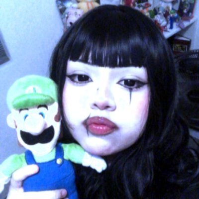 MouchiMouchito's profile picture. luigi #1 fan 💚