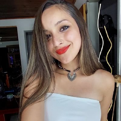 aye_caceres's profile picture. 🦋COLDPLAY 🦋
Capricorniana♑ 
Familia ❤️. 
 La vida rosa 🎀