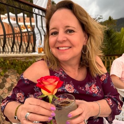 MeVJ1010's profile picture. 