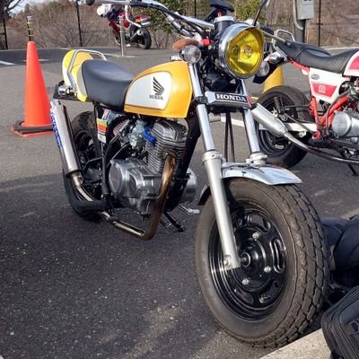 ヴァロダイヤ達成！2007年爆誕
ape 50
gsx250s