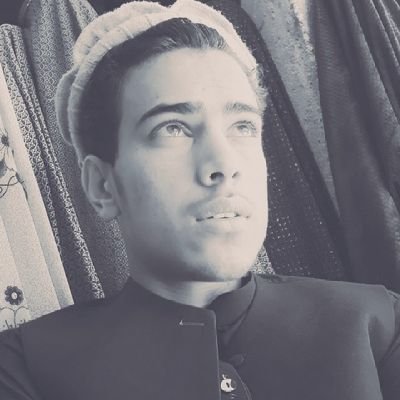 ادبي ،دیني او ومنتقي لیکنې.
نظرونه،اندونه،تجربې ترتاسو رسوه.
! please follow 🙏 and see 👀 me