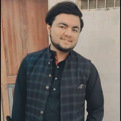 DaniyalMalik333's profile picture. Reai is rare And fake is everywhere 😎
