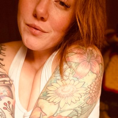 33, published model, Wisconsin. If you’re interested in working together, feel free to message me.