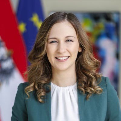 🇦🇹 Staatssekretärin für Digitalisierung,  Jugend & Zivildienst✌🏼 Obfrau der @jungeoevp