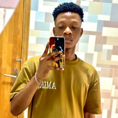 I don't need a driver's license to drive you crazy, Dance Freak, YouTuber😎 DM for YouTube adverts👌Aspiring cinematographer 🎥 Aspiring music video director 🎥