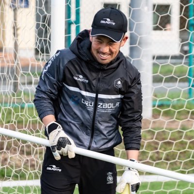 miurataku1's profile picture. 北海道恵庭市に令和7年7月にナイター照明付き屋外人工芝コート「Jパーク」をオープンしました🏟️ ｜セーブスフットサルスクール代表｜函館・札幌・恵庭でスクール開催｜コート運営｜北海道文教大学附属高校女子サッカー部GKコーチ7年目｜函館↔︎札幌↔︎恵庭をハイゼットカーゴで走り回ってます🚗｜