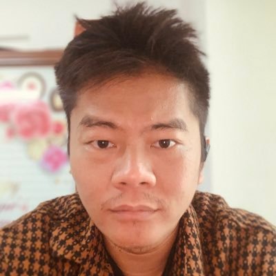 hwang090's profile picture. Hi～