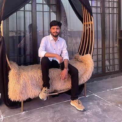 AnubhavRaytwt's profile picture. 