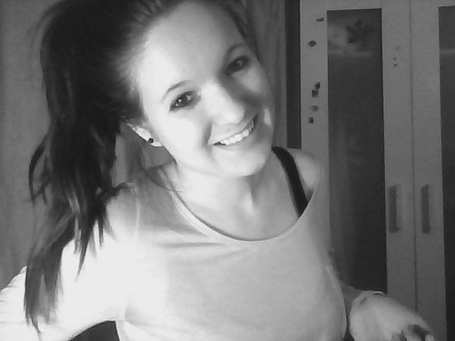 itsjessyyy's profile picture. met @justinbieber on the 26/11/2009 :) was at his concert on 2nd April 2011 ♥ | #Directioner since August 2011 :) | happy.