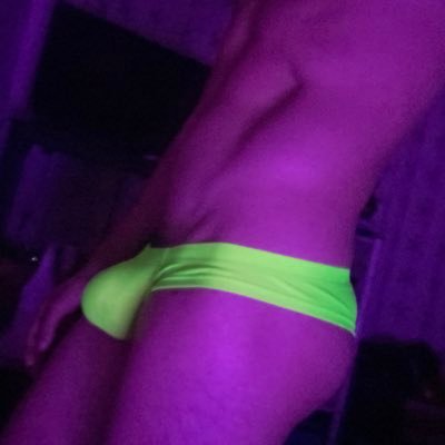 JustAlisonD's profile picture. Bitch… I’m talking!