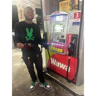 SSOAS_G00's profile picture. She Say She Been Wet But I Make Ha Niagara G2Double0 5000