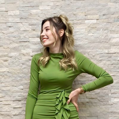 ayfertrksln's profile picture. ilköğretim matematik öğretmeni