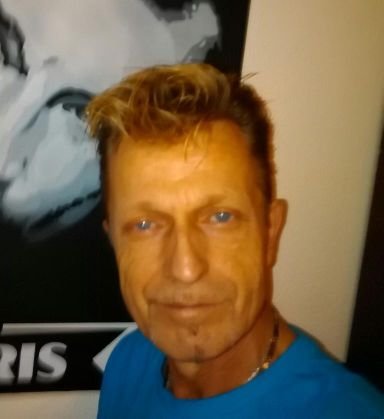 HuySylvain's profile picture. 