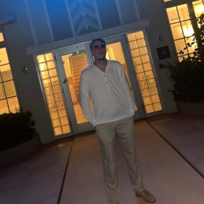 TeldererJackson's profile picture. If you aren’t interested in Bucks/NBA Twitter I suggest not to follow