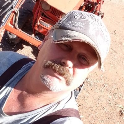 Happily Married to @RiceyCoops, Conservative, Pure Blood, Catholic, Navy ETS, Off the Grid Agriculture, Co-owner/Operator of Austerica Farm 🇭🇲🇺🇸