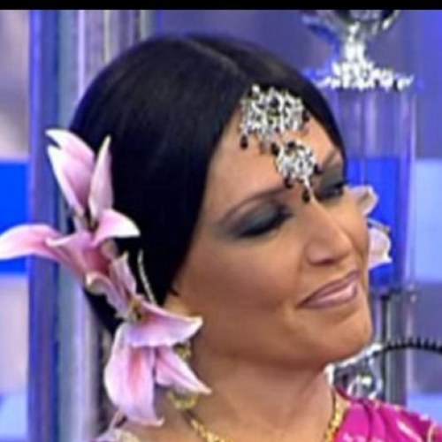 lydialosalvame's profile picture. 