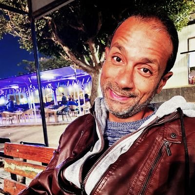 اللي يصلي علي النبي يكسب
❤️اللهم صلي و سلم و بارك علي محمد و علي آل محمد❤️