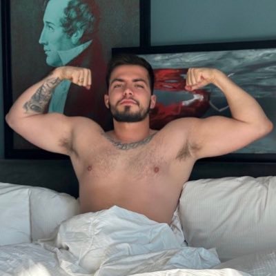 Straight Turkish 𝐊𝐈𝐍𝐆 🇹🇷 24y. 👑 born to rule. Cashmaster Real Drains & Online Drains • 🎥 cc https://t.co/3i32MxAXSs