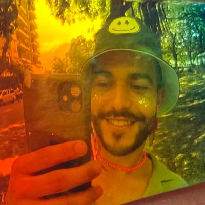 glhrmcrvlh's profile picture. 