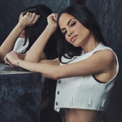 #NastySingles (conta dedicada a cantora Natti Natasha) escute novo álbum “NastySingles”👇🏻 🇧🇷
