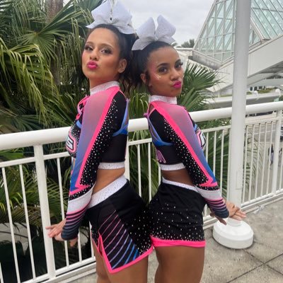 stingray allstars neon💗