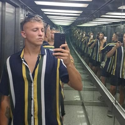 maurozapata_'s profile picture. 