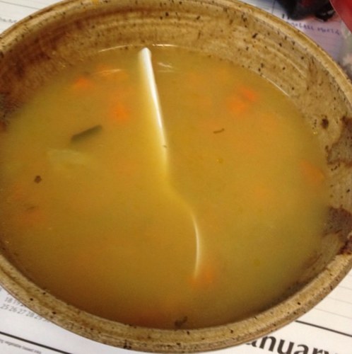 daintydoings's profile picture. I'm the thing in gold that makes it money.