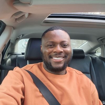 Analyst | Visual & User Experience Designer | Founding member and Ex-Media lead @keytothecityng