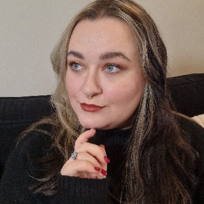 Autistic | Cosy lifestyle & mental health content creator | Foster Carer | Lived experience practitioner | Writer | BSc combined STEM | Blog posts each Friday!