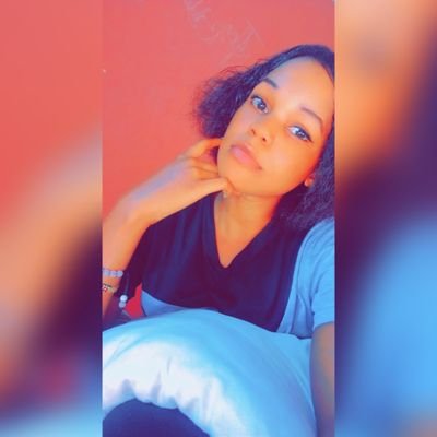 Tunauza Urembo wa kike wa Aina zote.
Cheni, Hereni, bracelet, Pete na vikuku.
📌. Delivery ni bure kwa Moshi/Arusha
📌.Mikoani tunatuma kwa uaminifu
📌.WIFEY🌹